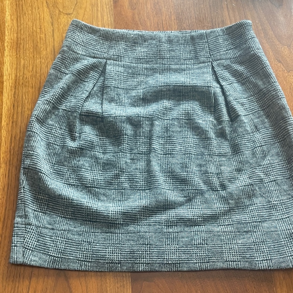 Banana Republic Gray Plaid Mini Skirt